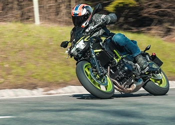 Einsteiger-Naked Bike Vergleich 2021 - Kawasaki Z 650 Einsteiger-Naked Bike Vergleich 2021 - Kawasaki Z 650