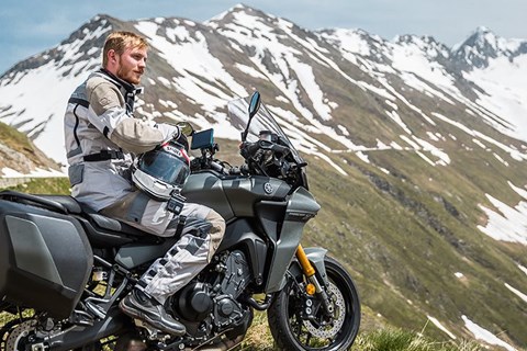 Auf die Pässe. Fertig. Los! - Yamaha Tracer 9 GT Alpen-Test 2021