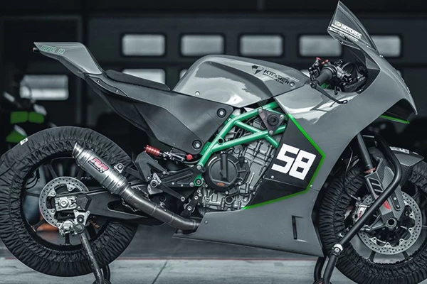 Neuer KTM Supersportler für die Rennstrecke Neuer KTM Supersportler für die Rennstrecke