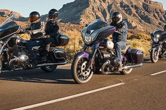 BMW R 18 B und Transcontinental 2021