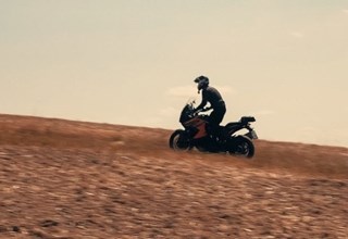 KTM 1290 Super Adventure S im großen Reiseenduro-Vergleich