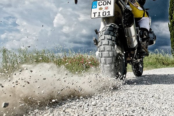 Schnelle Motorräder dürfen wieder mit M+S-Reifen fahren