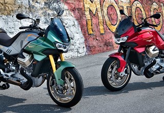 Moto Guzzi V100 Mandello 2022