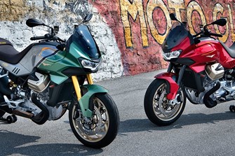 Moto Guzzi V100 Mandello 2022