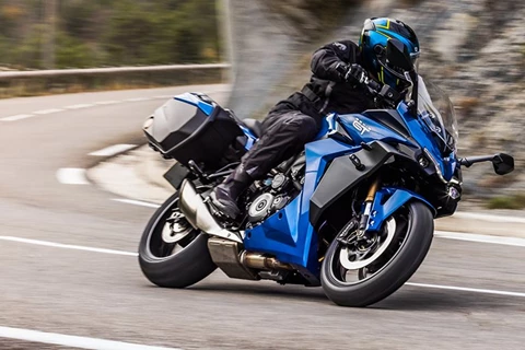 Neue Suzuki GSX-S1000 GT 2022 Neue Suzuki GSX-S1000 GT 2022