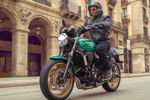 Retro-Naked im Anmarsch - Neue Kawasaki Z650 RS kommt 2022 Retro-Naked im Anmarsch - Neue Kawasaki Z650 RS kommt 2022