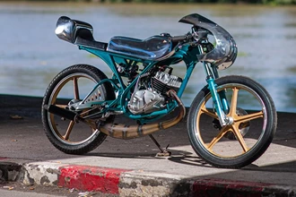 Kawasaki AR80 Cavalleggero Custom Bike Kawasaki AR80 Cavalleggero Custom Bike