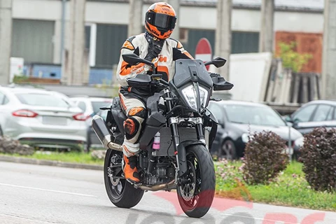 KTM 890 SMC - kommt sie schon 2022? KTM 890 SMC - kommt sie schon 2022?