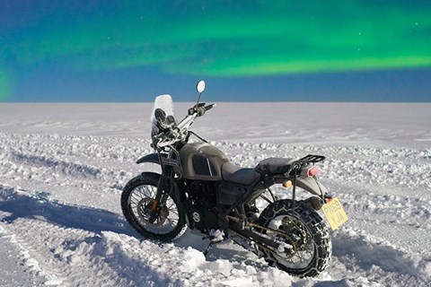 Mit dem Motorrad bis zum Südpol? Royal Enfield macht's!