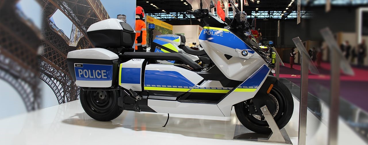 BMW CE 04 Elektroroller als neues Polizeifahrzeug