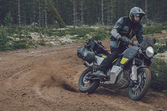 Endlich ist sie da! - Husqvarna Motorcycles Norden 901 2022 Endlich ist sie da! - Husqvarna Motorcycles Norden 901 2022