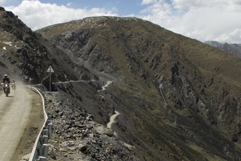Zu Besuch bei der Mutter des Universums - Motorradreise Tibet