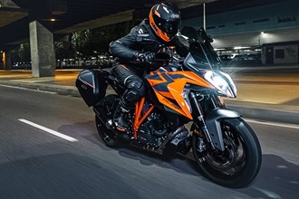 Neue KTM 1290 Super Duke GT 2022 Neue KTM 1290 Super Duke GT 2022