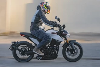 Malaguti Drakon 125 Test 2021 Malaguti Drakon 125 Test 2021