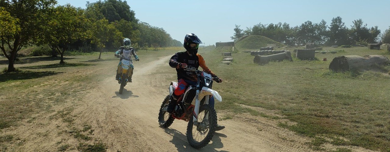 Motocross Verleih: Fahranfänger-Trainings mit Gangschaltung!