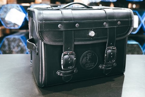 Hepco & Becker Rugged Chest 2022