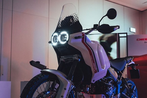 Bereit fürs Grobe: Ducati DesertX 2022!
