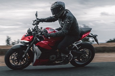 Ducati Streetfighter V2 2022 Test