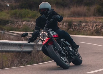 Ducati Scrambler Urban Motard 2022 Test Ducati Scrambler Urban Motard 2022 Test