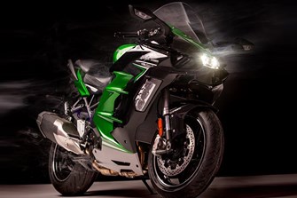 Kawasaki Ninja H2 SX SE 2022 - das Kompressorbike mit Radar!