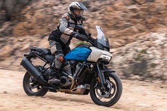 Erster Test der "überarbeiteten" Pan America 1250 Special 2022 Erster Test der "überarbeiteten" Pan America 1250 Special 2022