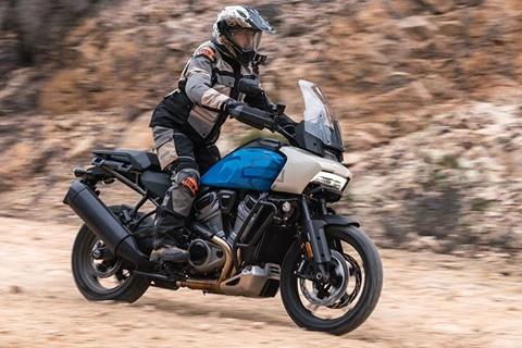 Erster Test der "überarbeiteten" Pan America 1250 Special 2022 Erster Test der "überarbeiteten" Pan America 1250 Special 2022