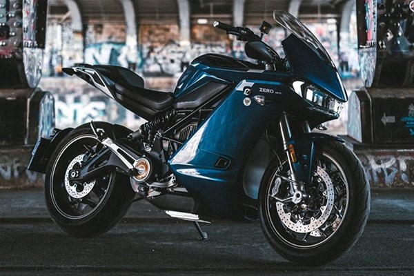 Zero SR/S Test - Elektro-Sporttourer 2022 in der Praxis