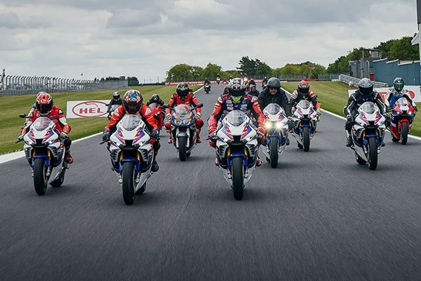 30 Jahre Fireblade! Anniversary Celebration in Donington Park
