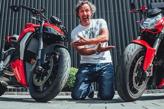 Ducati Streetfighter alt gegen neu - muss es immer die Neue sein? Ducati Streetfighter alt gegen neu - muss es immer die Neue sein?