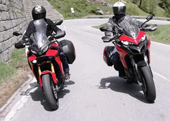 Yamaha Tracer 9 GT vs. Ducati Multistrada V2 S 2022 Yamaha Tracer 9 GT vs. Ducati Multistrada V2 S 2022