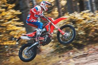 Die neuen Beta RR Enduro Modelle 2023 Die neuen Beta RR Enduro Modelle 2023
