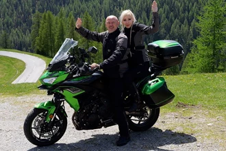 Zu zweit mit der Kawasaki Versys 650 quer durch Österreich Zu zweit mit der Kawasaki Versys 650 quer durch Österreich