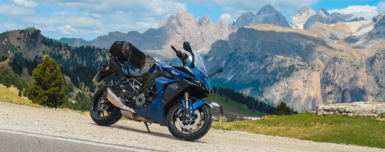 Zu radikal für die Alpen? - Suzuki GSX-S1000GT im Alpentest 2022