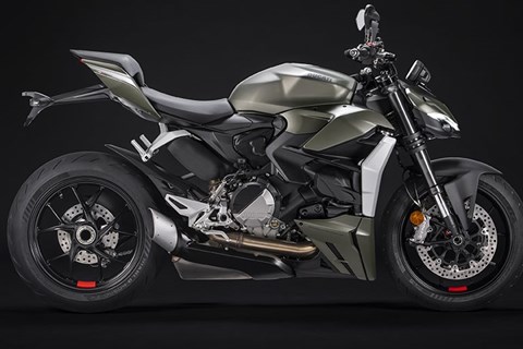 Ducati Streetfighter V2 in Storm Green 2022