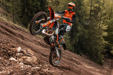 Neue KTM 300 EXC ERZBERGRODEO 2023 Neue KTM 300 EXC ERZBERGRODEO 2023