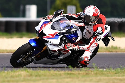 Honda Fireblade CBR1000RR-R SP Test 2022