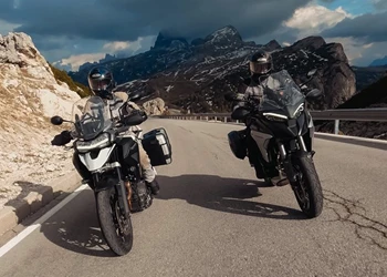Triumph Tiger 1200 GT Pro vs Ducati Multistrada V4 S Vergleich Triumph Tiger 1200 GT Pro vs Ducati Multistrada V4 S Vergleich