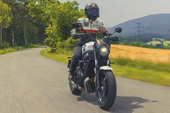 Yamaha auf Retro! Yamaha XSR 700 Test 2022 Yamaha auf Retro! Yamaha XSR 700 Test 2022