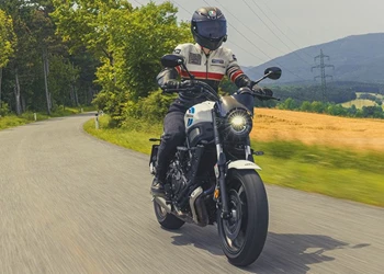 Yamaha auf Retro! Yamaha XSR 700 Test 2022 Yamaha auf Retro! Yamaha XSR 700 Test 2022
