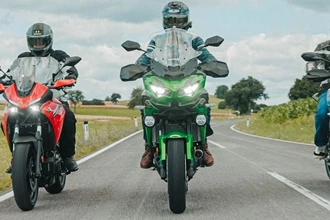 Kawasaki Versys 650 im Vergleich der kleinen Sporttourer Kawasaki Versys 650 im Vergleich der kleinen Sporttourer