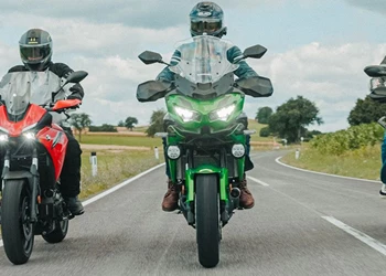 Kawasaki Versys 650 im Vergleich der kleinen Sporttourer Kawasaki Versys 650 im Vergleich der kleinen Sporttourer