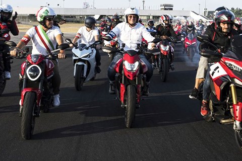 Legendäre Bikes und irre Stimmung: World Ducati Week 2022