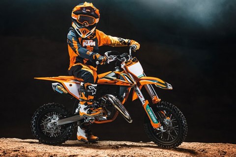 Neue KTM 50 SX FACTORY EDITION - Kinder Motocross 2023