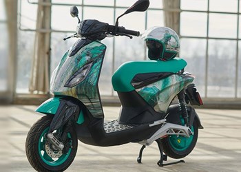 Piaggio 1 Feng Chen Wang Edition Test 2022 Piaggio 1 Feng Chen Wang Edition Test 2022