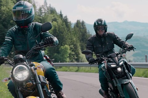 A1 Motorräder on Tour am Zürichsee - Der perfekte Töff-Einstieg