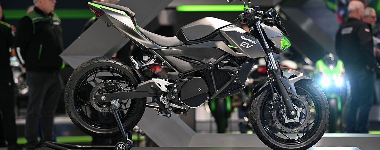 Kawasaki EV Prototyp auf der INTERMOT 2022