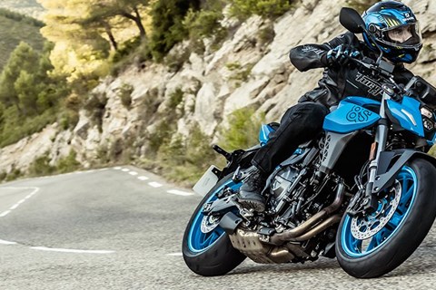 Suzuki GSX-8S 2023 - die neue Kraft in der Mittelklasse!