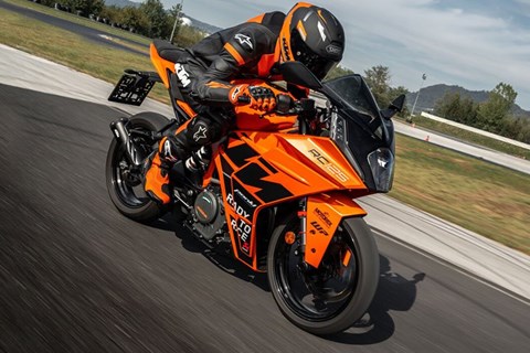 KTM RC 125 & RC 390 2023