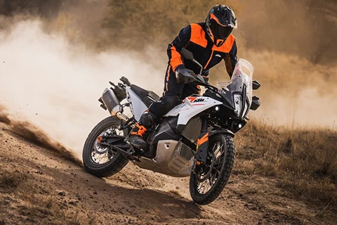 Neue KTM 790 Adventure 2023 Neue KTM 790 Adventure 2023