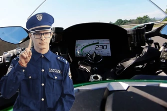 Motorrad weg! Raser müssen Bike in Zukunft abgeben Motorrad weg! Raser müssen Bike in Zukunft abgeben